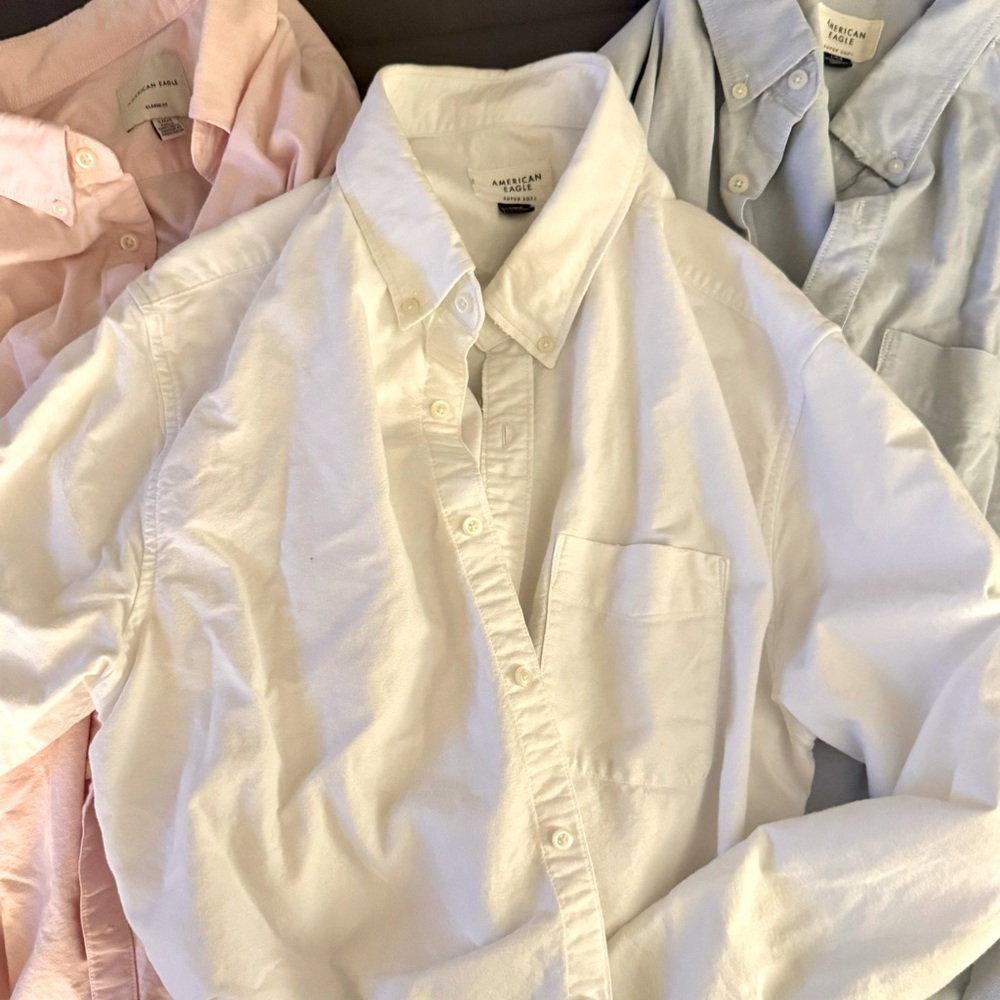 American Eagle Lightweight Button-Down Spring/Summer Oxford Shirt- White, L